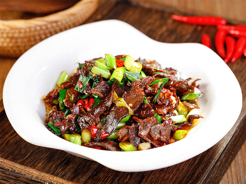 大蒜炒臘牛肉